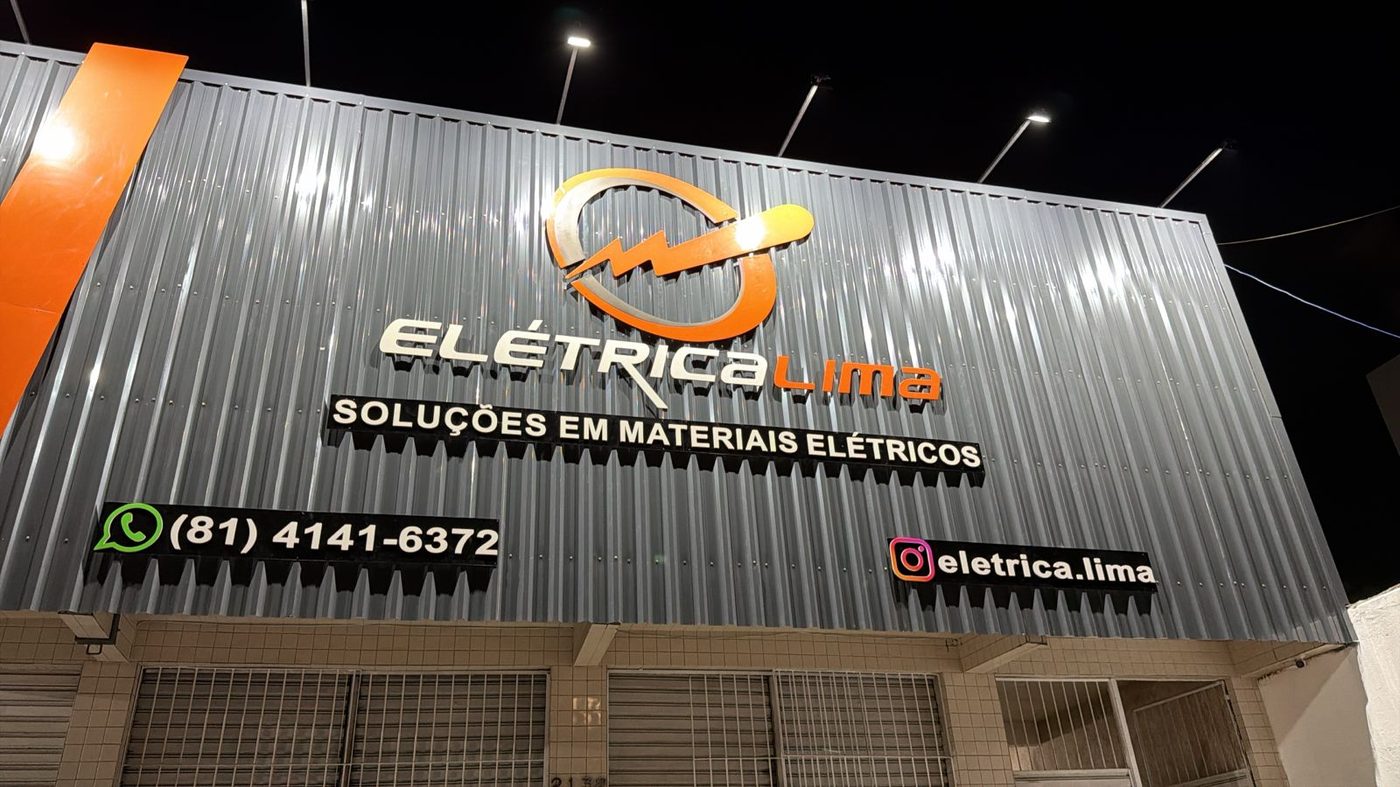 Fachada da loja Elétrica Lima na Av. Dr. José Rufino, 2132, Barro, Recife/PE — logo iluminado, contato WhatsApp (81) 4141-6372 e Instagram @eletrica.lima estampados.